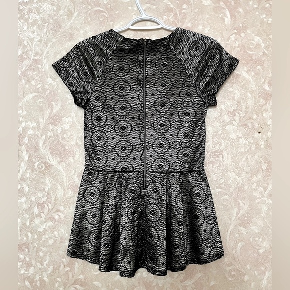 Metallic Peplum Top - Picture 2 of 3